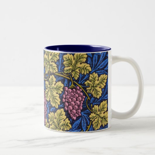 William Morris Grapevine (Wine Vines) Muster Zweifarbige Tasse (Rechts)