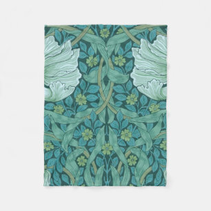 William Morris - Green Pimpernel Pattern Fleecedecke