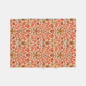 William Morris Hyacinth Print, Orange und Rust Fleecedecke (Vorderseite (Horizontal))