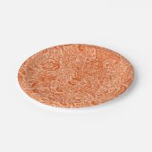 William Morris-Inder, Pfirsich und korallenrote Pappteller (Schrägansicht)