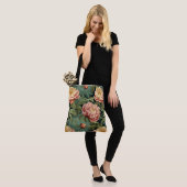 William Morris-Inspiriert Peony Floral Gemustert Tasche (Am Model)