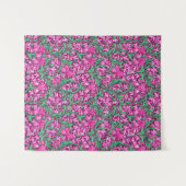 William Morris Irises, Fuchsia Pink und Wein Wandteppich (Vorderseite (Horizontal))