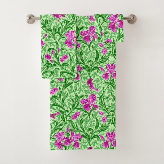 William Morris Irises, Green, Magenta und Orchid Badhandtuch Set (Insitu)