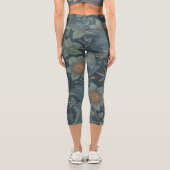 William Morris Orchard Pattern Art Capri Leggings (Rückseite)