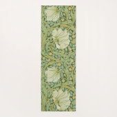 William Morris Pimpernel Floral Blue Wallpaper Yogamatte (Rückseite)