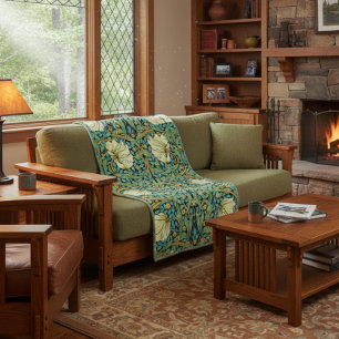 William Morris Pimpernel Mission Style Fleecedecke