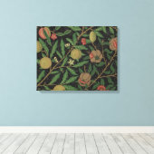 William Morris Pomegranate Classic Frucht Leinwanddruck (Insitu (Holzboden))