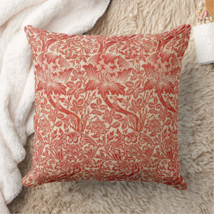 William Morris Rose & Thistle Blumenschmuck Rot Kissen