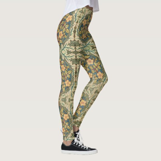 William Morris Rose Wreath Cushion Cover Classic Leggings (Rechts)