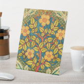 William Morris Rose Wreath: Klassische Künste und Sockelschild (In SItu)