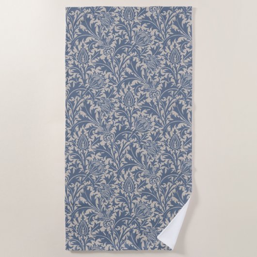 William Morris Schieferblauer Distel Tapete Strandtuch (Vorderseite)