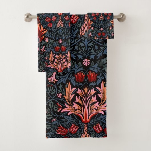 William Morris Snakeshead Dark Pattern Badhandtuch Set (Insitu)