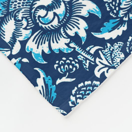 William Morris Sonnenblumen, Dunkelblau und Weiß Fleecedecke (Ecke)