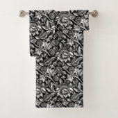 William Morris-Sonnenblumen, Schwarzweiss Badhandtuch Set (Insitu)