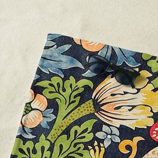 William Morris Strawberry Dieb Blumenmuster Strandtuch (Beispiel)