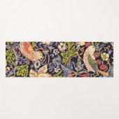 William Morris Strawberry Diief Floral Art Nouveau Yogamatte (Vorderseite (Horizontal))