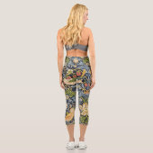 William Morris - Strawberry Diief Floral Pattern Capri Leggings (Rückseite)