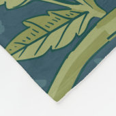 William Morris Style Strawberry Floral Pattern Fleecedecke (Ecke)