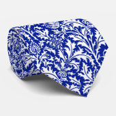 William Morris Thistle Damask White über Cobalt Bl Krawatte (Gerollt)