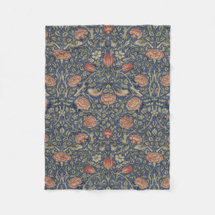 William Morris Tudor Rose Wallpaper Fleecedecke