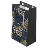 William Morris Tulip Willow Blue Muster Kleine Geschenktüte (Rückseite Schrägansicht)