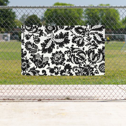 William Morris Venezianisch Damask Brocade Banner (Insitu)