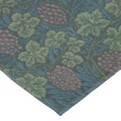 William Morris Vintage-Weintraubenranken-Muster Tischdecke (Schrägansicht)