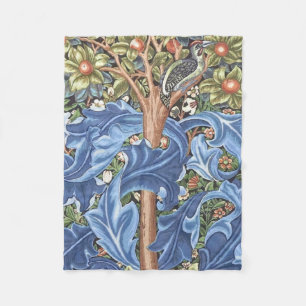 William Morris Woodpecker Tapestes Floral Vintag Fleecedecke