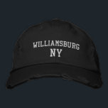 WILLIAMSBURG NY im Vintagen Schwarz-Stil Bestickte Baseballkappe<br><div class="desc">WILLIAMSBURG NY Stickerei auf Schwarz bedrückte Vintage Baumwollhut. Die Stickerei kann an andere Farbeinstellungen angepasst werden,  indem Sie die Schaltfläche "Design bearbeiten" auswählen. Außerdem ist die Möglichkeit verfügbar,  die gewünschte Farbe auf der Hauptseite auszuwählen.</div>