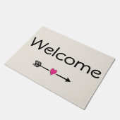 Willkommen Arrow Pink Herzklopfen Fußmatte (Schrägansicht)