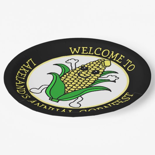 Willkommen bei Cornfest Personalisiert Pappteller (Schrägansicht)