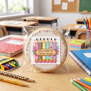 Willkommen bei Fifth Grade Cartoon Bleistift Quadratischer Aufkleber