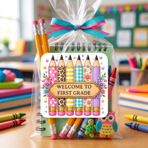 Willkommen bei First Grade Cartoon Bleistift Quadratischer Aufkleber