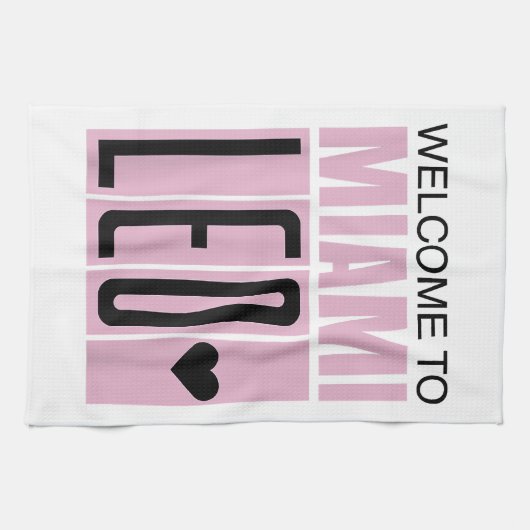 Willkommen bei Miami Leo 10 - GOAT Geschirrtuch (Horizontal)