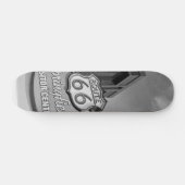Willkommen bei Springfield Grayscale Skateboard (Horizontal)