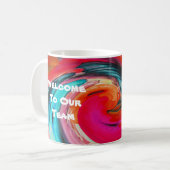 Willkommen bei Team Vivid Swirled Gefärbte Krawatt Kaffeetasse (Vorderseite Links)