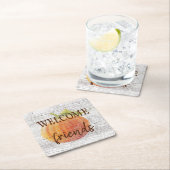 Willkommen Freunde Pumpkin auf witterten Holzplank Rechteckiger Pappuntersetzer (Vor Ort)