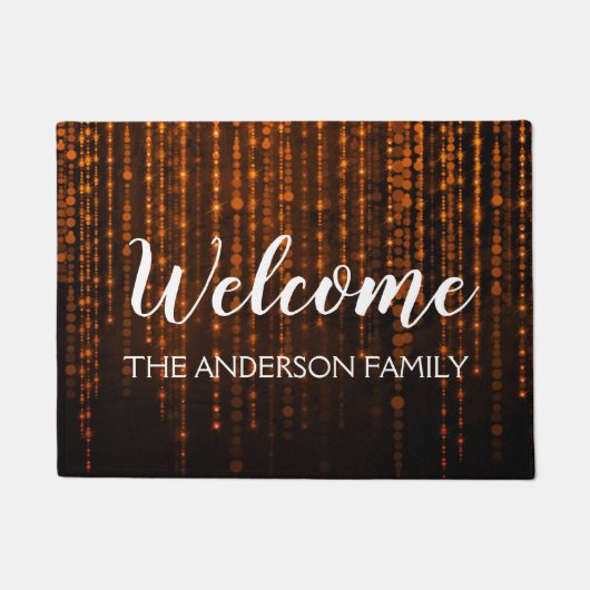 Willkommen Halloween Black Orange String Lights Fußmatte (Vorderseite)