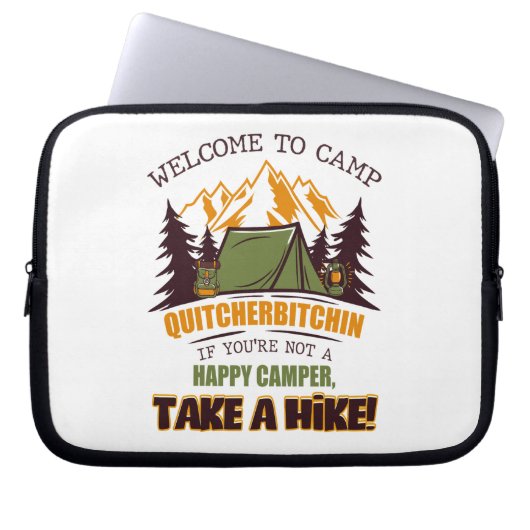 Willkommen im Camp Quitcherbitchin Happy Camper Laptopschutzhülle (Vorderseite)
