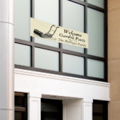 Willkommen im Garden Party Custom Outdoor Banner (Äußeres Gebäude)