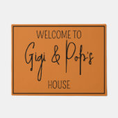 Willkommen im Haus von Gigi und Pop, Willkommen Fußmatte (Vorderseite)