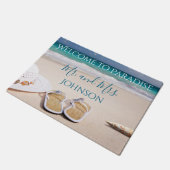 Willkommen im Paradise Beach Mr. und Mrs. Fußmatte (Schrägansicht)