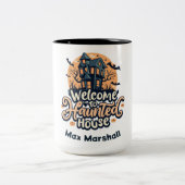 Willkommen im Spuk Haus - Batty für Sie Zweifarbige Tasse (Mittel)