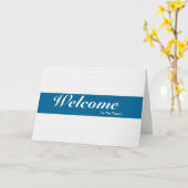 Willkommen im White Minimal Blue Abzeichen des Tea Karte (Gelbe Blume)