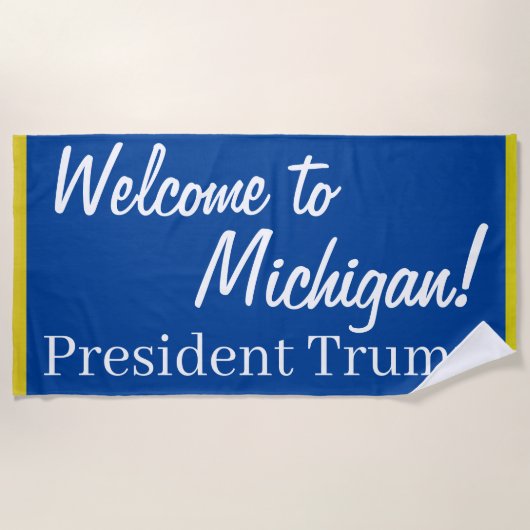 Willkommen in Michigan! Trump Kundgebung Handtuch (Vorderseite)