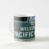 Willkommen in Pacific Grove, Kalifornien Coffee Ta Kaffeetasse (Vorderseite Links)