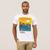 Willkommen in Tanger Marokko Vintage Reiseplakat T-Shirt (Vorne ganz)