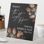 Willkommen in The Night Before, holländische bemal Sockelschild (In Situ)