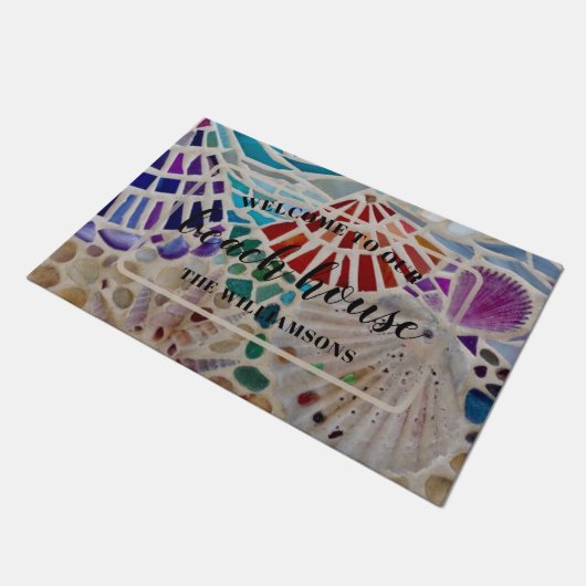 Willkommen in unserem Beach House Muscheln Custom  Fußmatte (Schrägansicht)