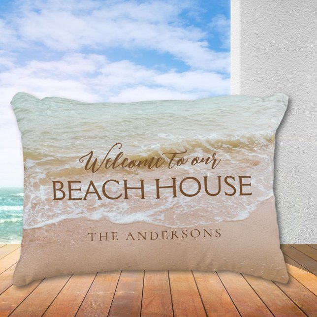 Willkommen in unserem Beach House Personalisiert Dekokissen (Von Creator hochgeladen)